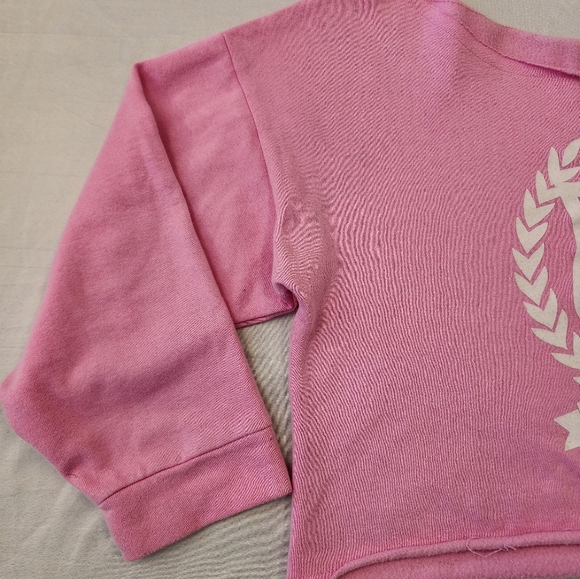 Mattel Womens Barbie Pink Off-Shoulder Cropped Oversized Sweatshirt Top sz MD - Picture 4 of 14